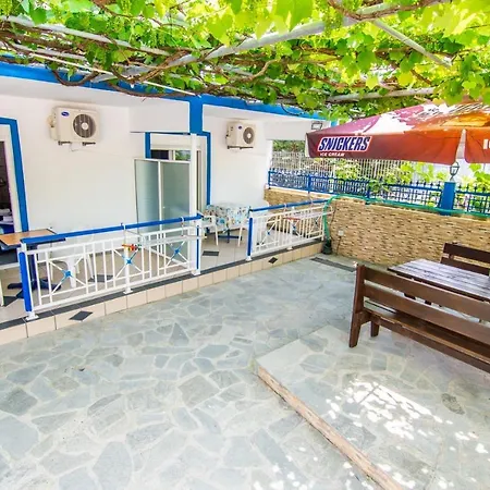 Aparthotel Herih *